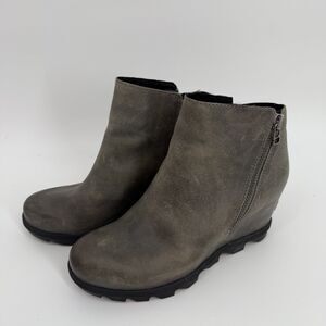 Sorel Gray Ankle Boots